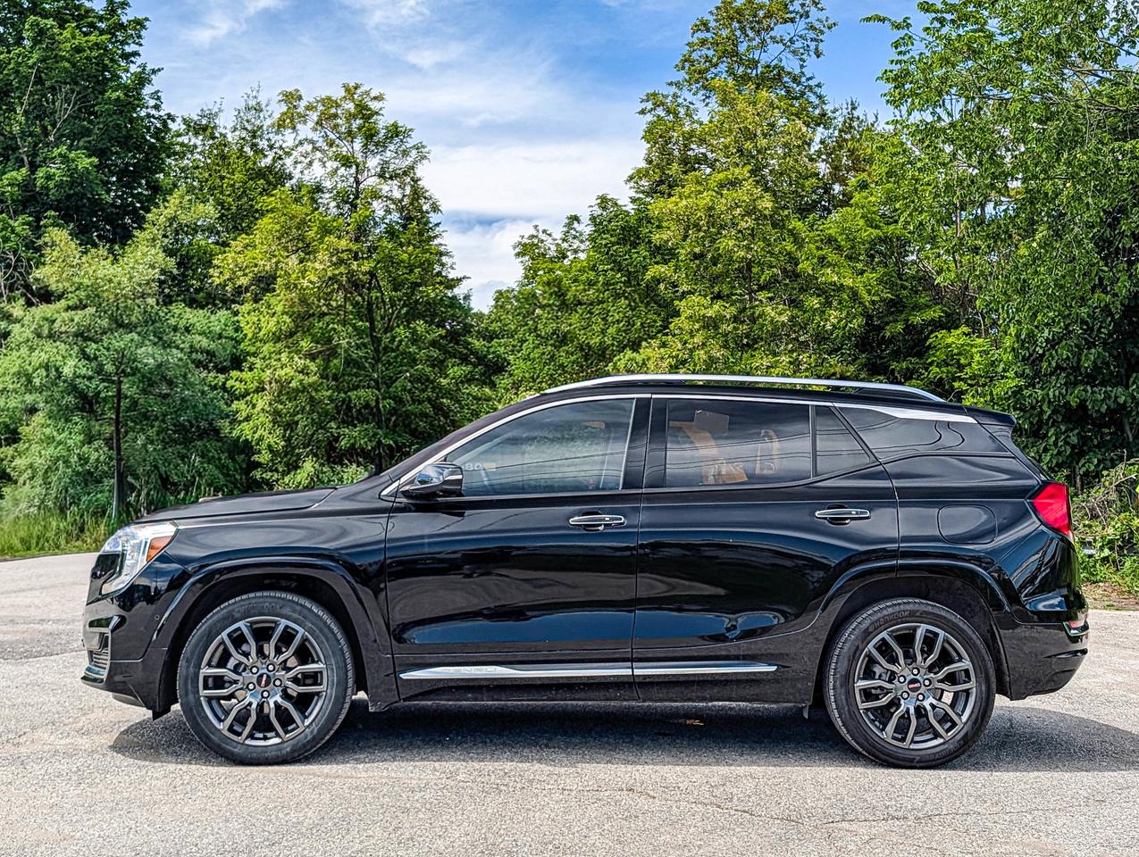 2024 GMC Terrain Denali Photo