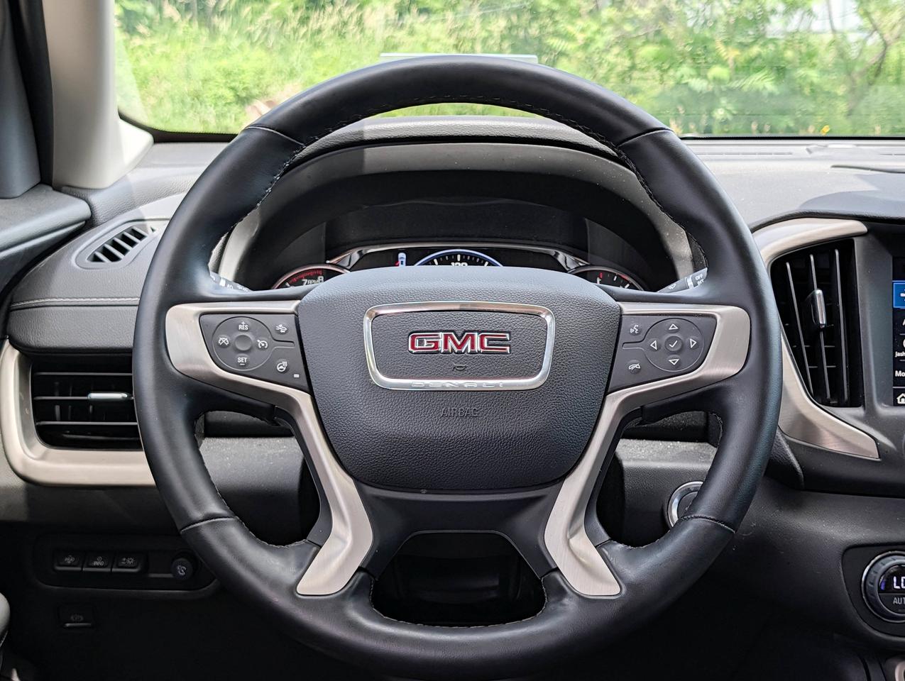 2024 GMC Terrain Denali Photo