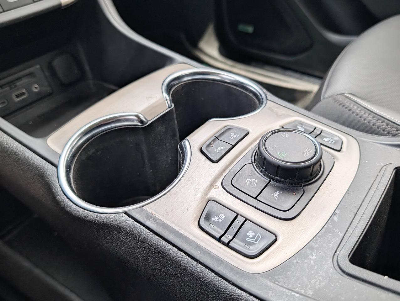 2024 GMC Terrain Denali Photo