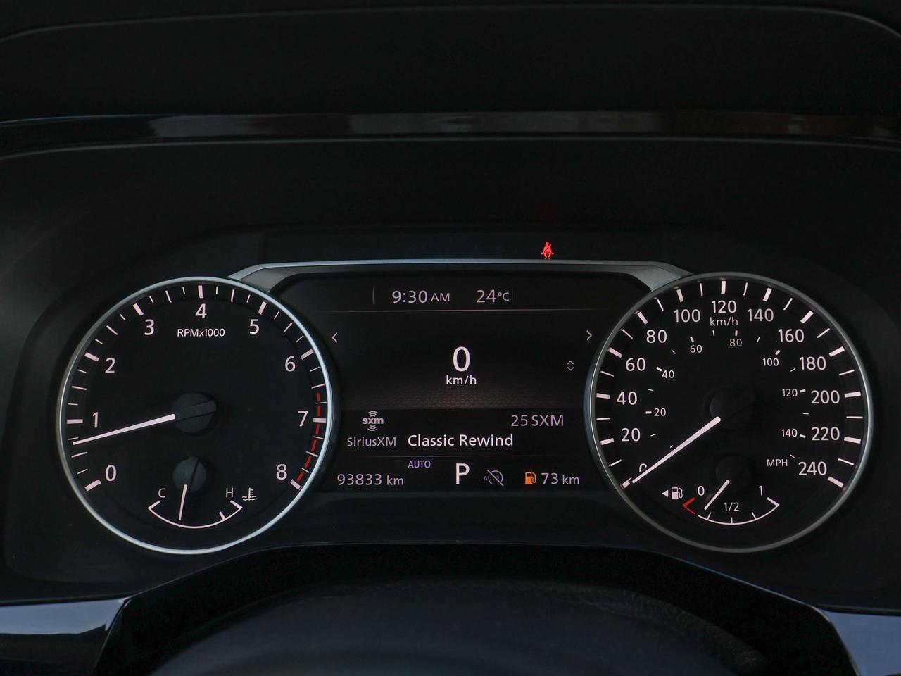 2024 Nissan Pathfinder SV Photo