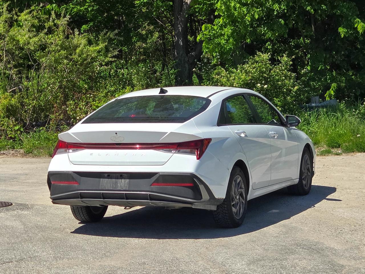 2025 Hyundai Elantra Preferred Photo