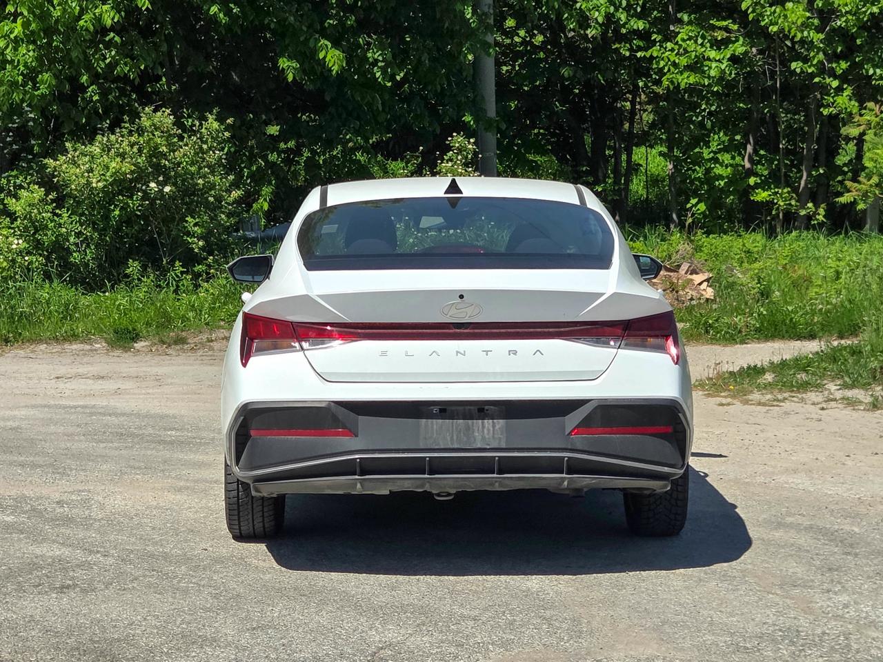 2025 Hyundai Elantra Preferred Photo