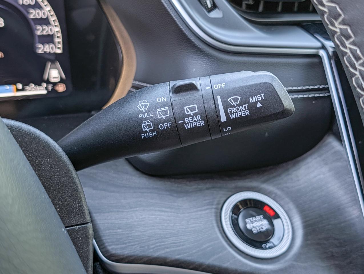2024 Jeep Grand Cherokee L Limited Photo