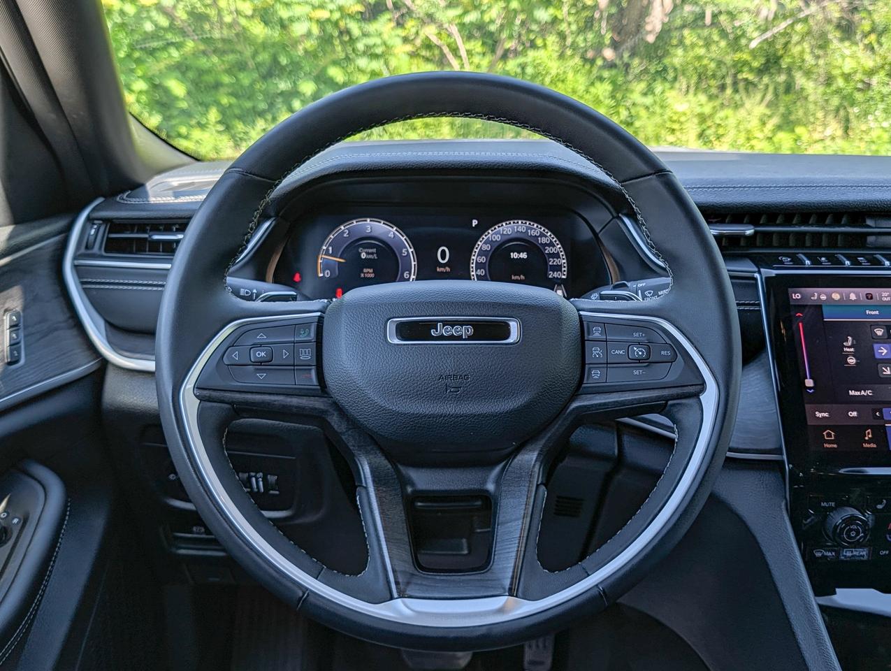 2024 Jeep Grand Cherokee L Limited Photo