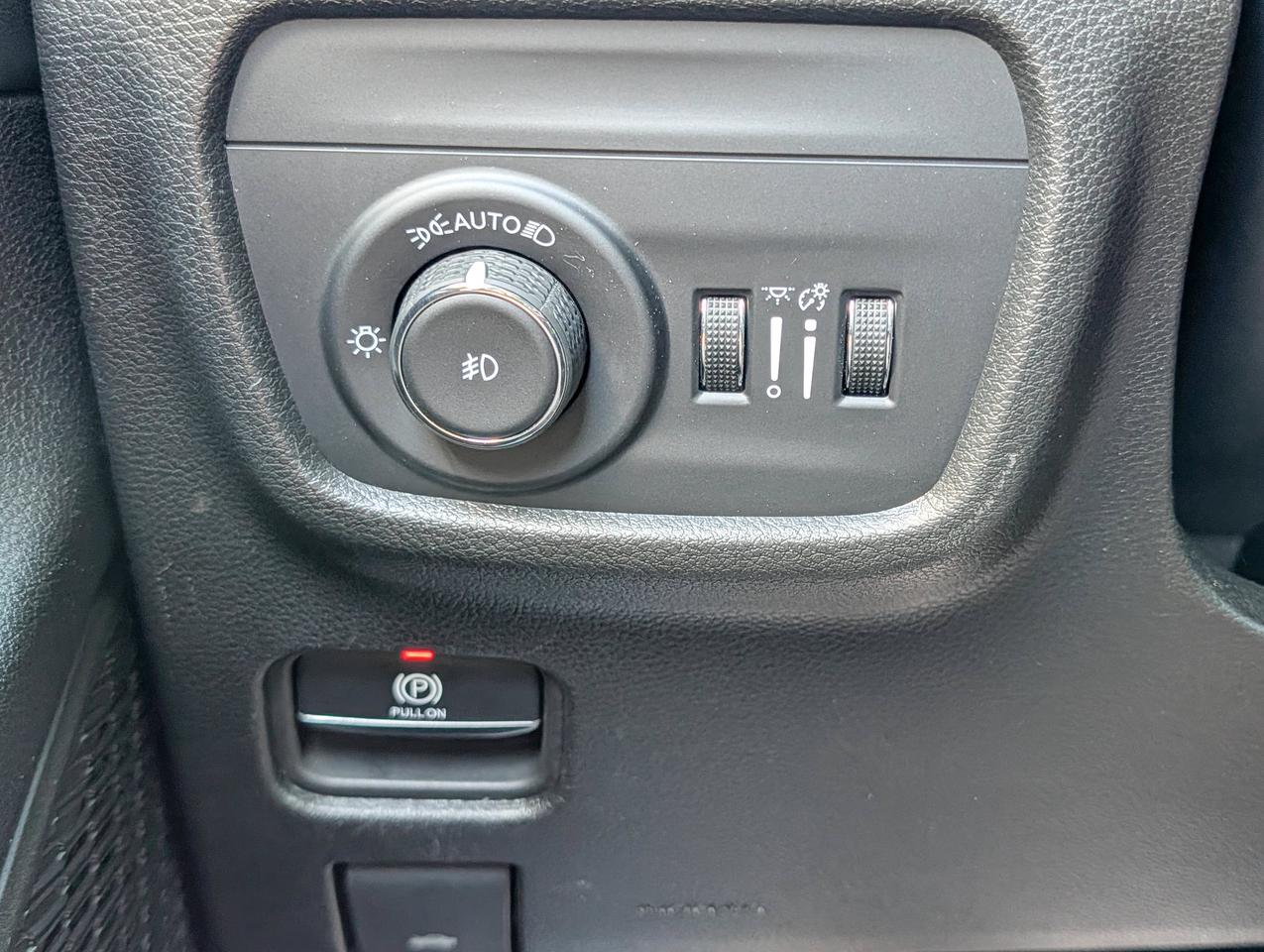 2024 Jeep Grand Cherokee L Limited Photo