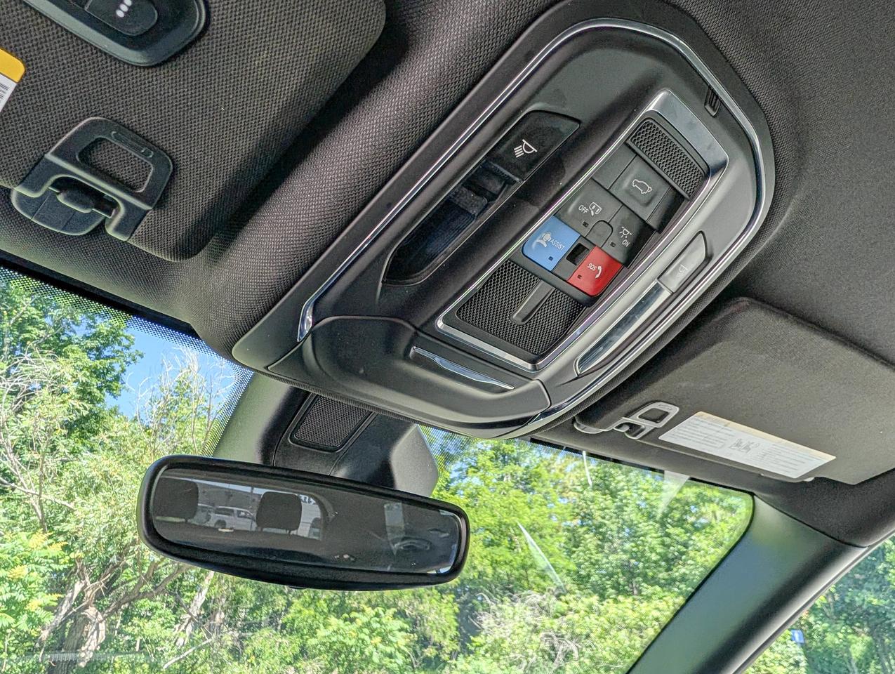 2024 Jeep Grand Cherokee L Limited Photo