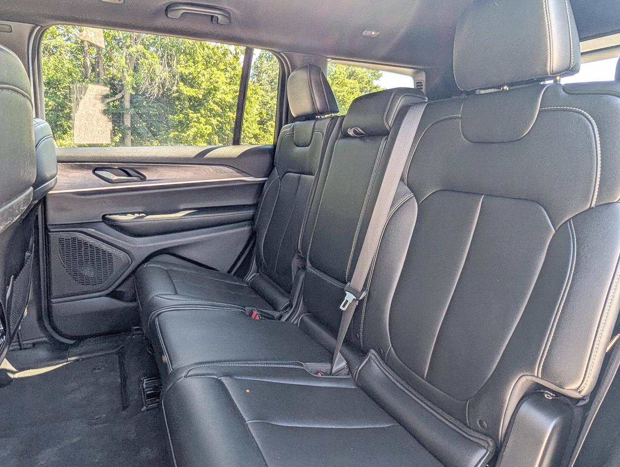 2024 Jeep Grand Cherokee L Limited Photo