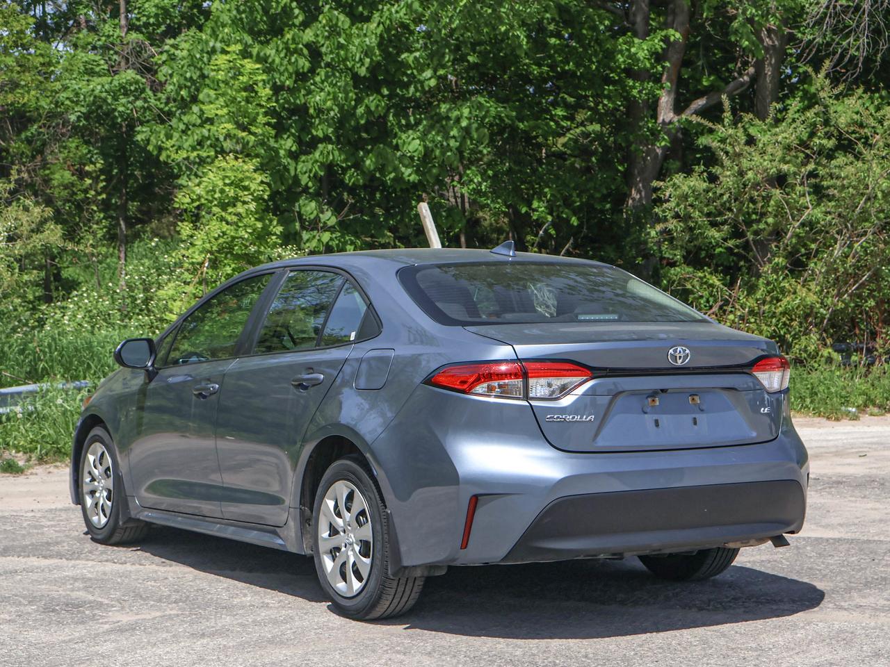 2025 Toyota Corolla LE Photo