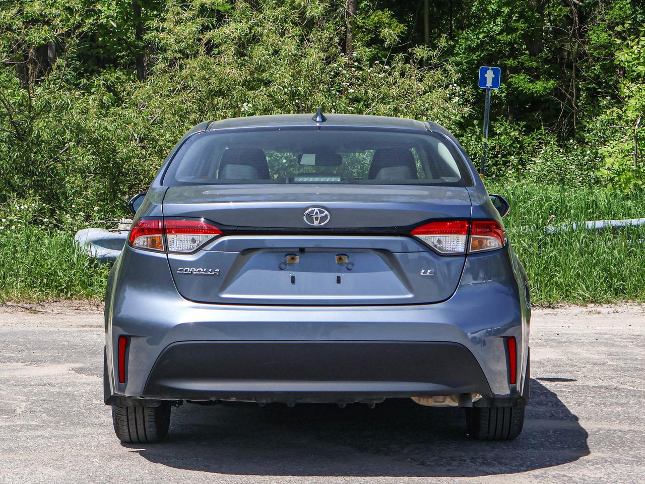 2025 Toyota Corolla LE Photo