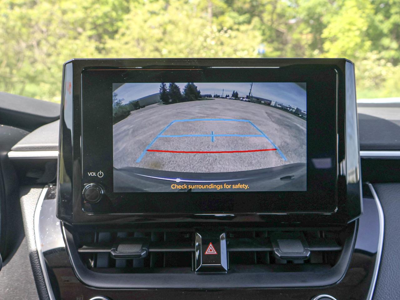 2025 Toyota Corolla LE Photo
