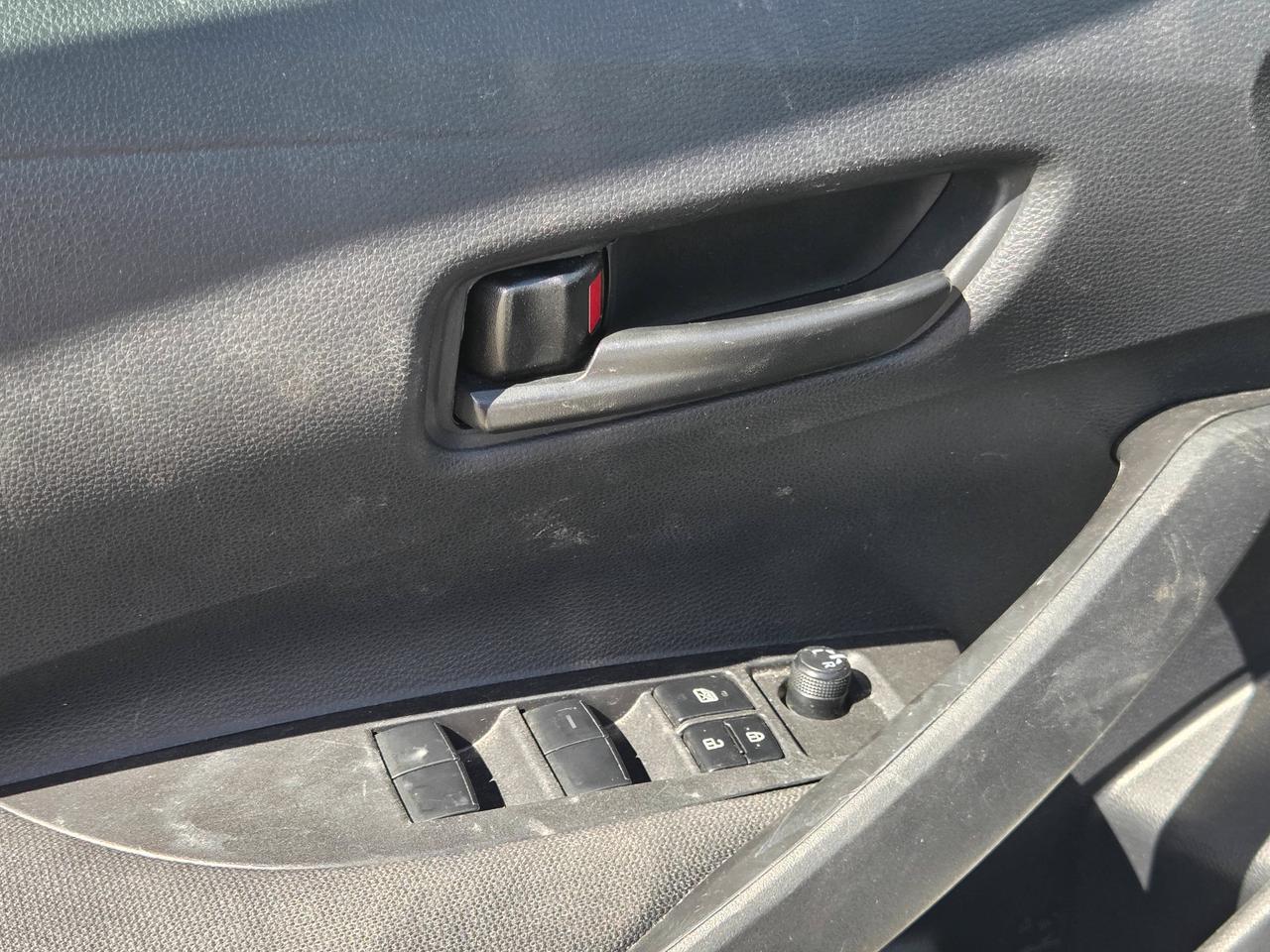 2024 Toyota Corolla LE Photo