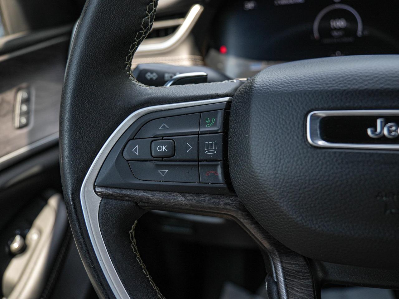 2024 Jeep Grand Cherokee L Limited Photo