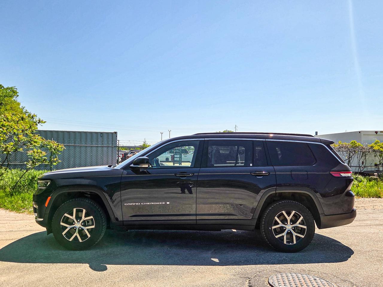 2024 Jeep Grand Cherokee L Limited Photo