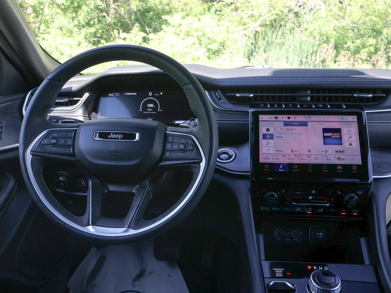2024 Jeep Grand Cherokee L Limited Photo