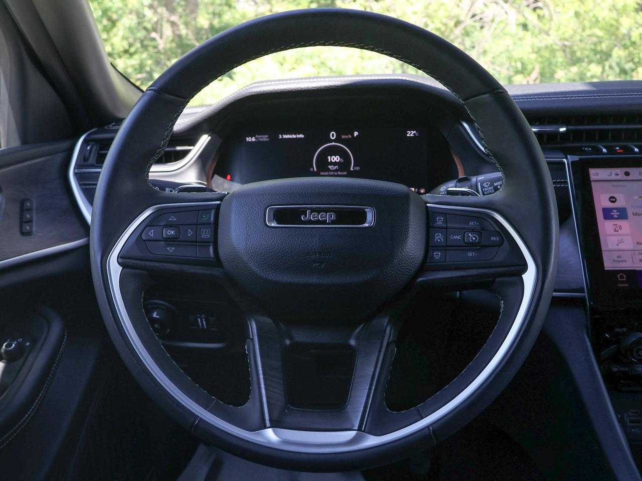 2024 Jeep Grand Cherokee L Limited Photo