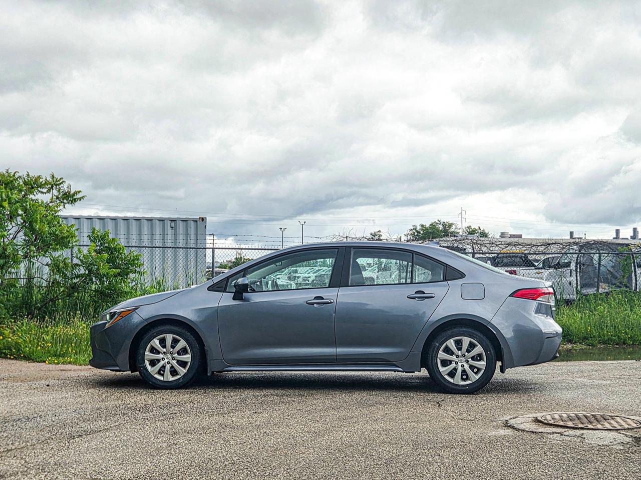 2025 Toyota Corolla LE Photo