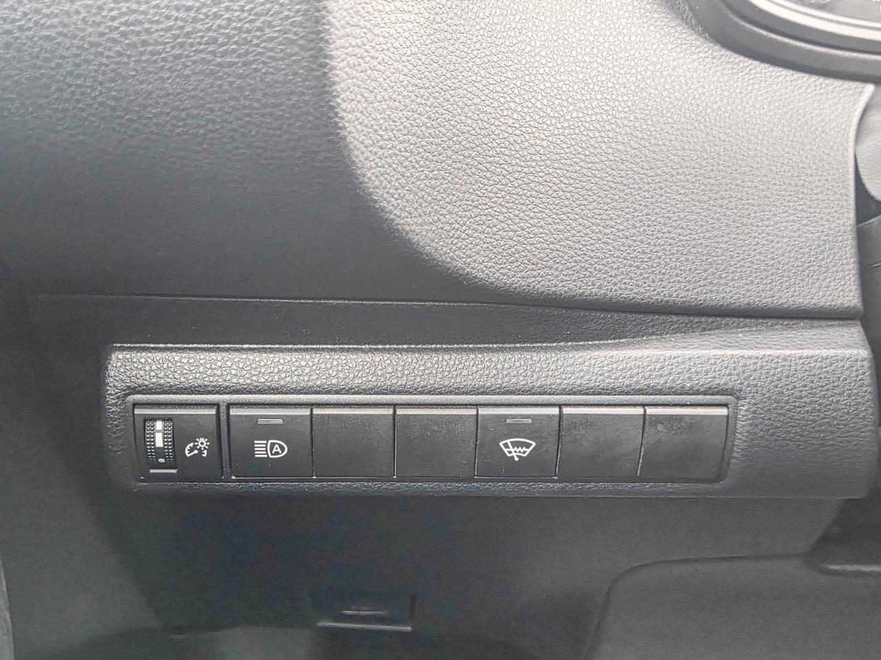 2025 Toyota Corolla LE Photo