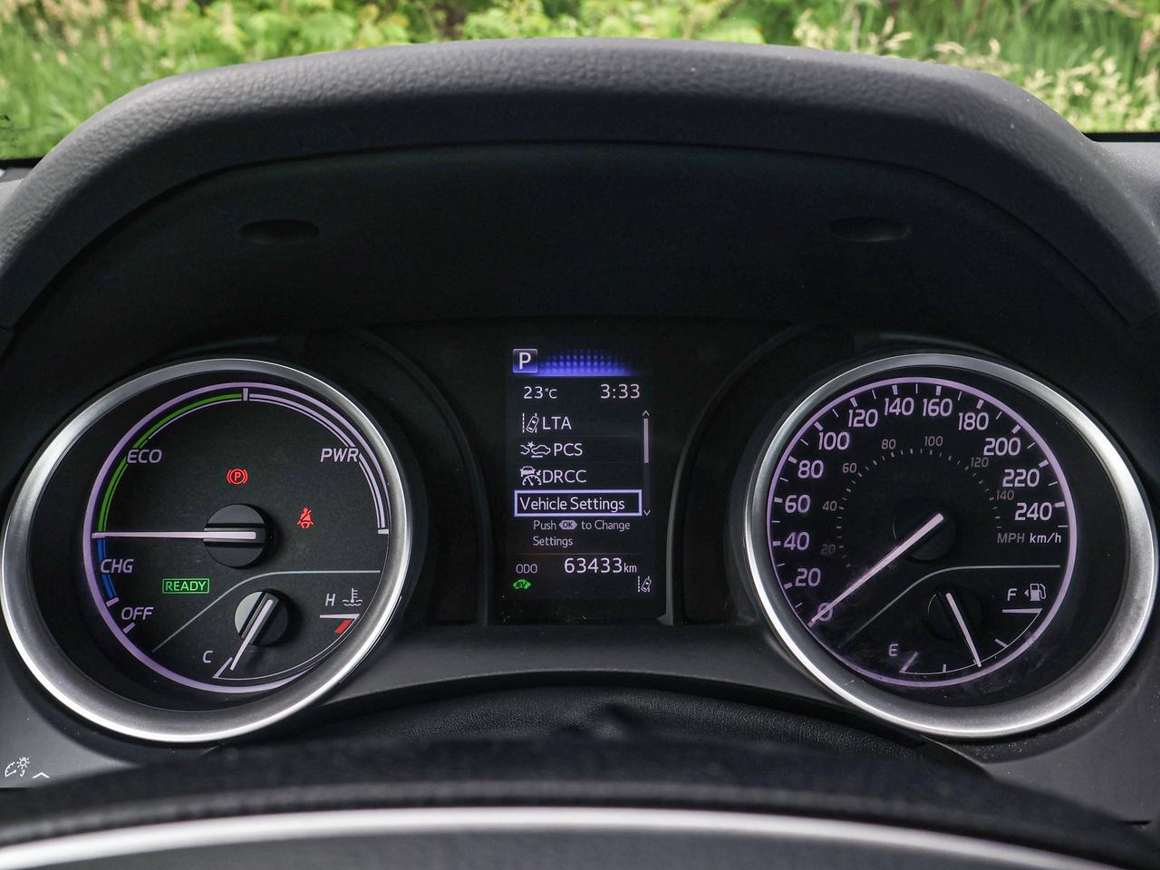 2024 Toyota Camry HYBRID LE Photo