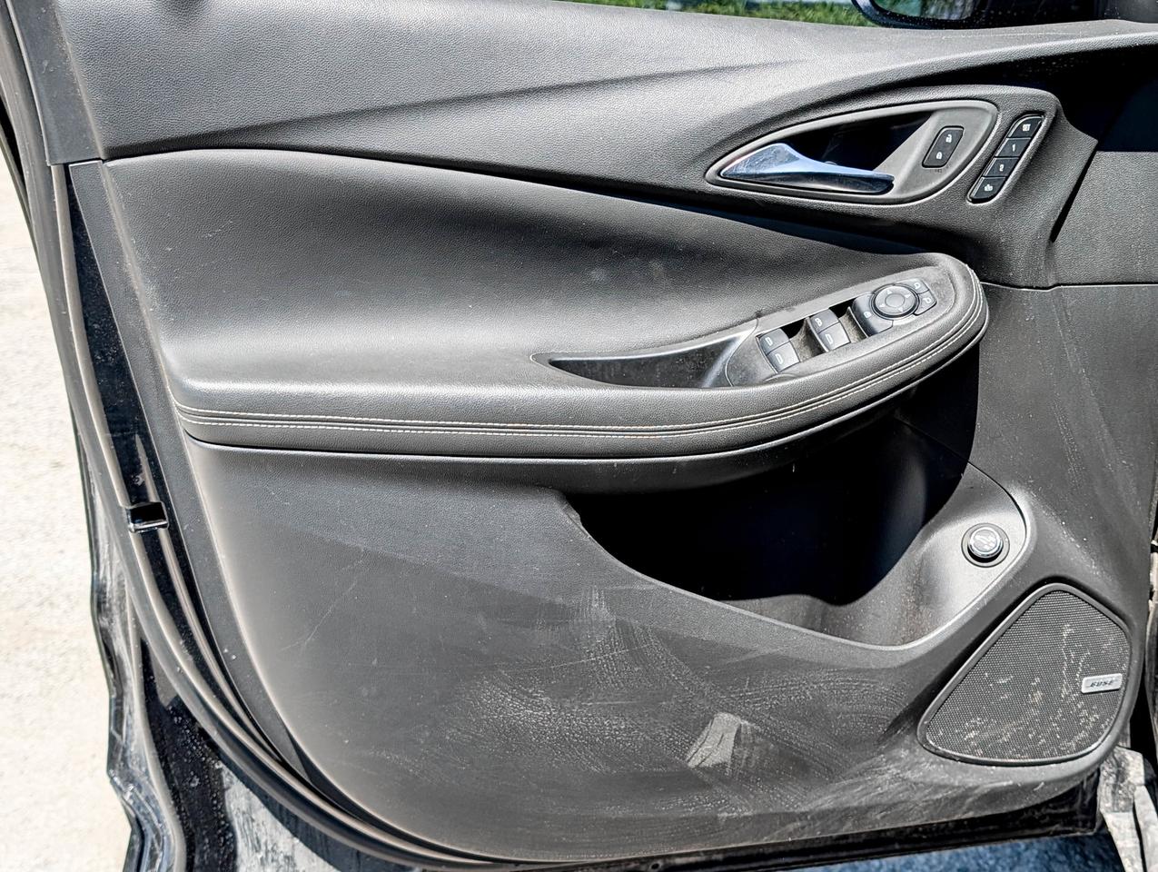 2024 Buick Encore GX Avenir Photo