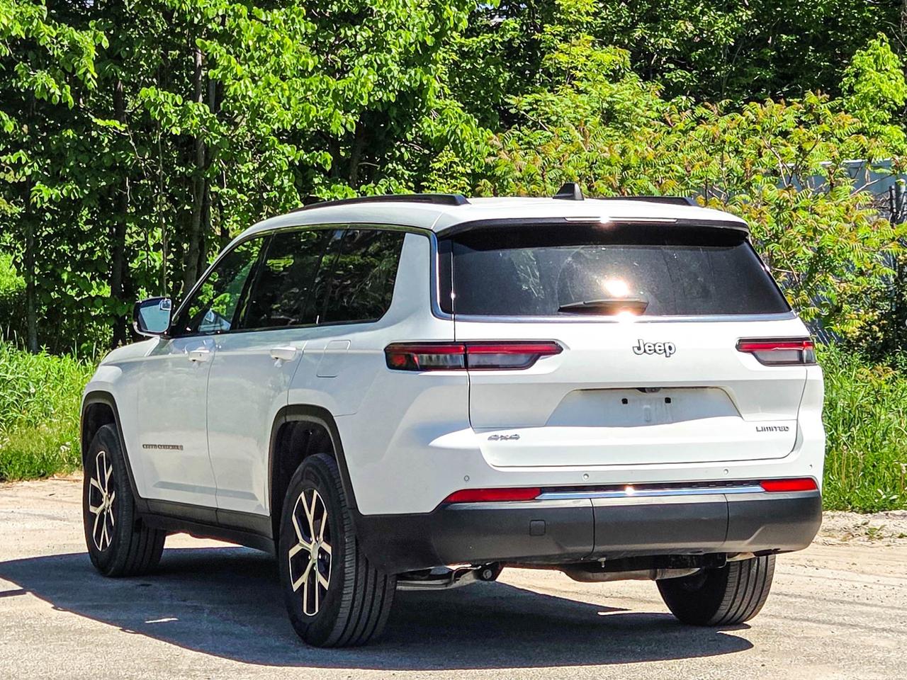 2024 Jeep Grand Cherokee L Limited Photo