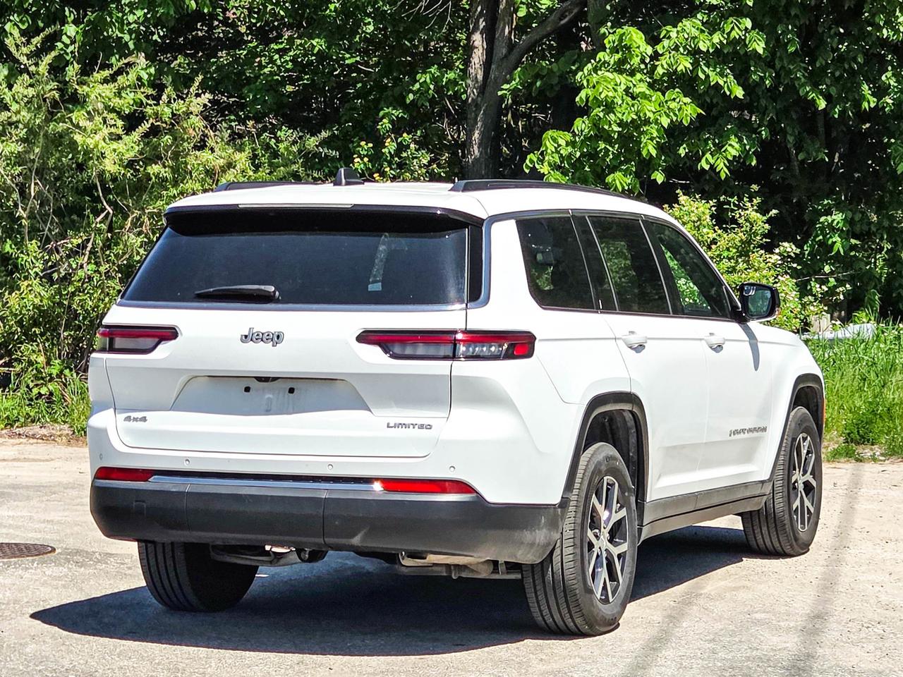 2024 Jeep Grand Cherokee L Limited Photo