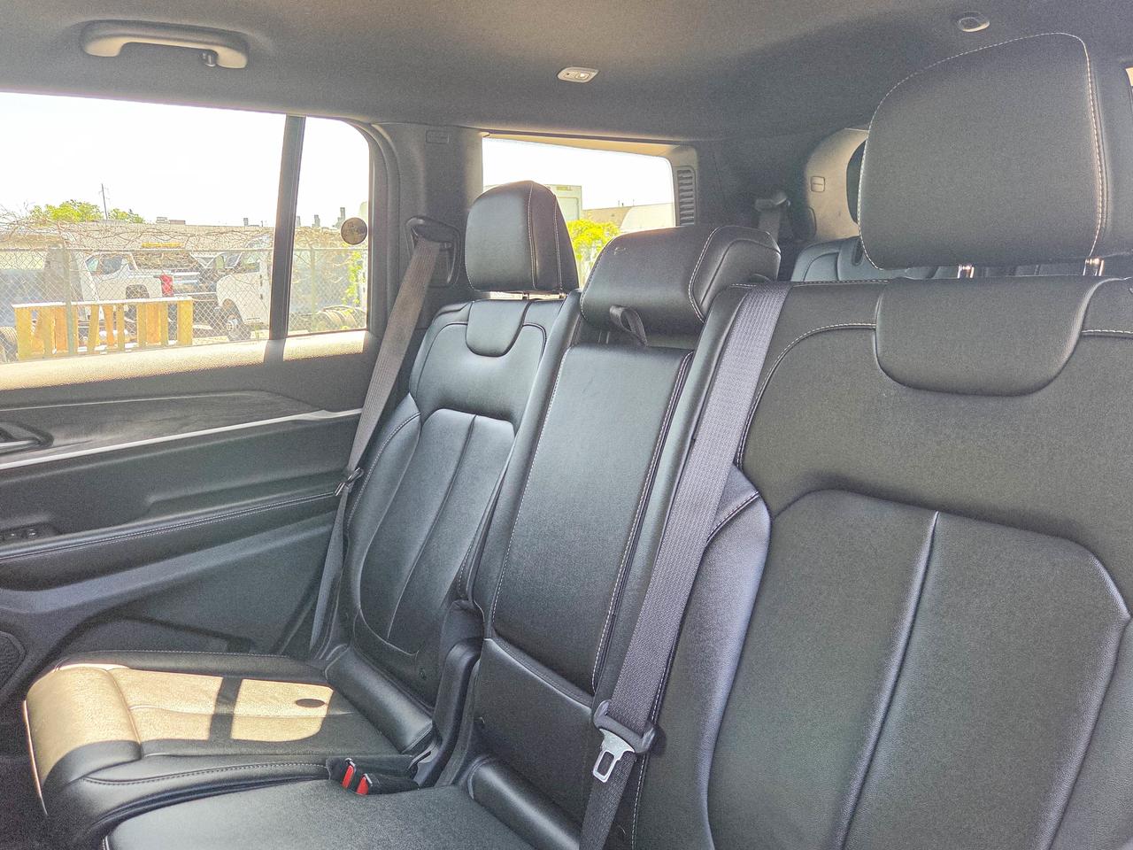 2024 Jeep Grand Cherokee L Limited Photo