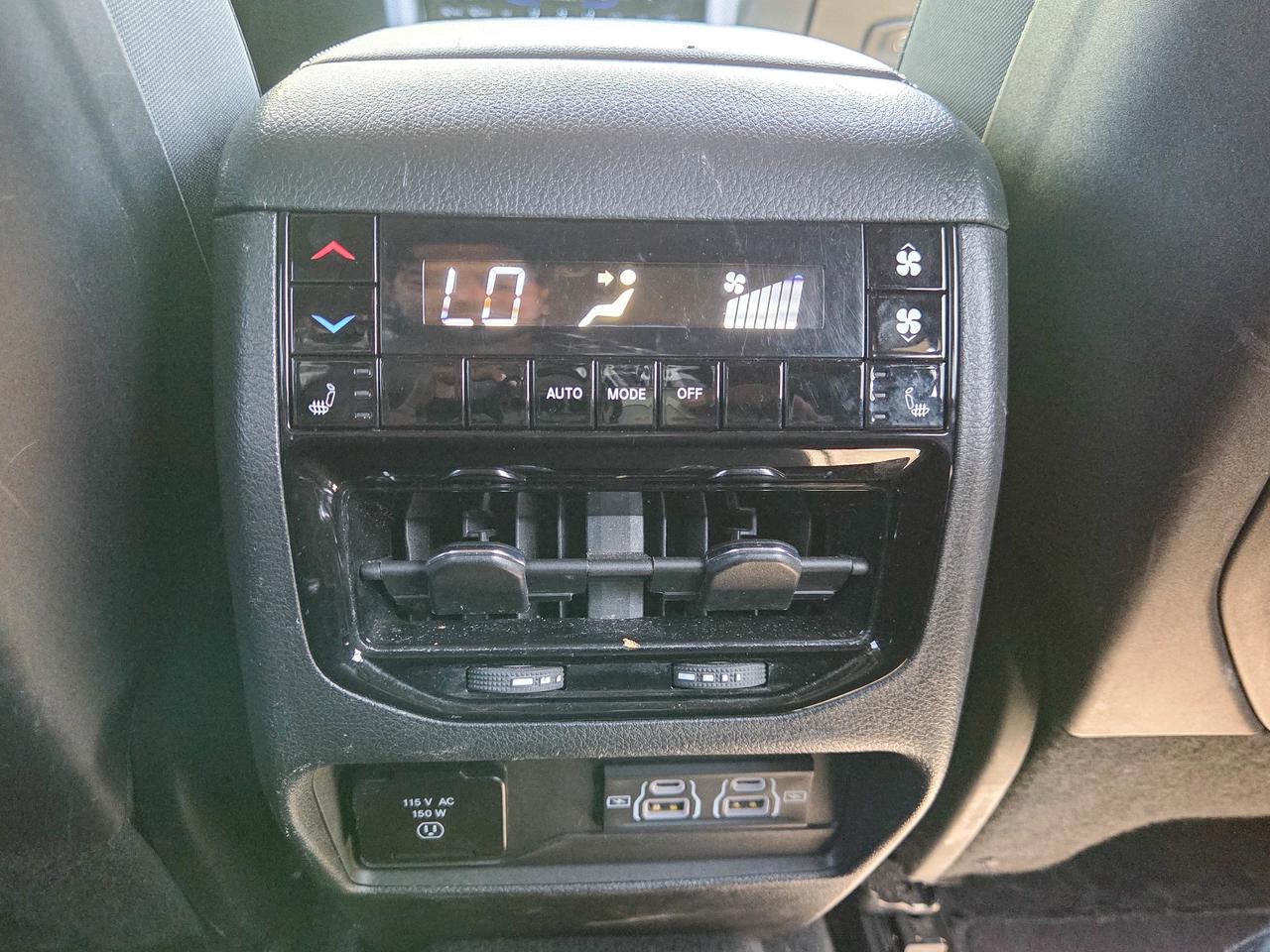 2024 Jeep Grand Cherokee L Limited Photo