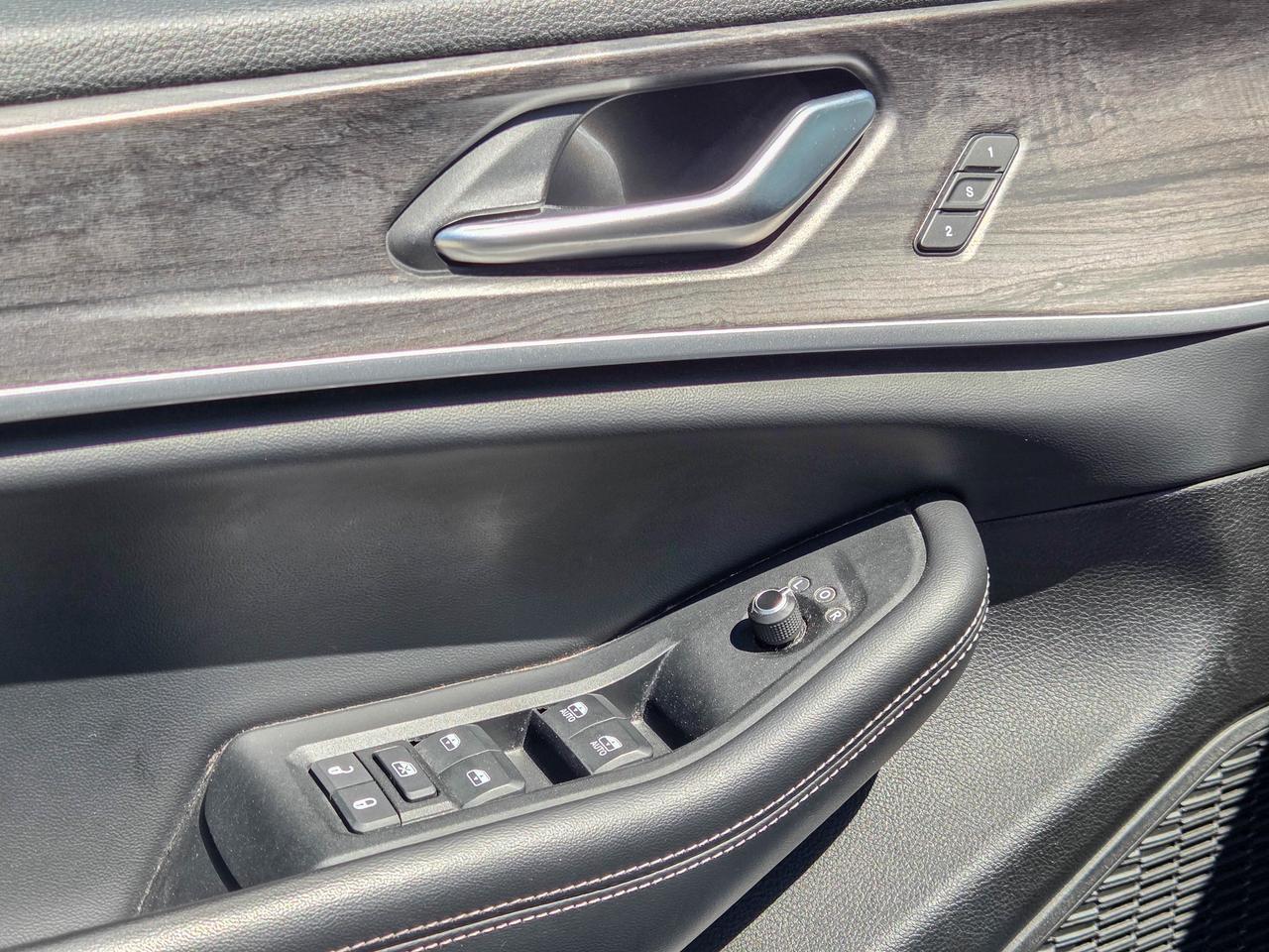 2024 Jeep Grand Cherokee L Limited Photo