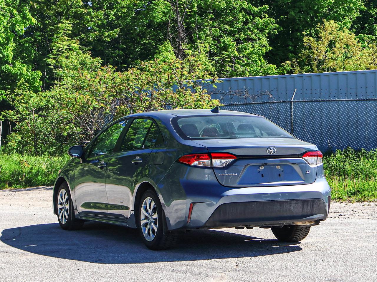 2025 Toyota Corolla LE Photo