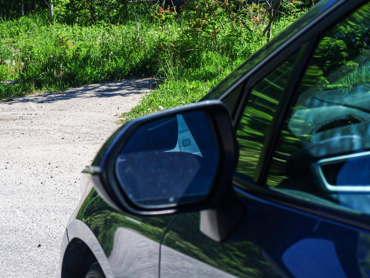 2025 Toyota Corolla LE Photo