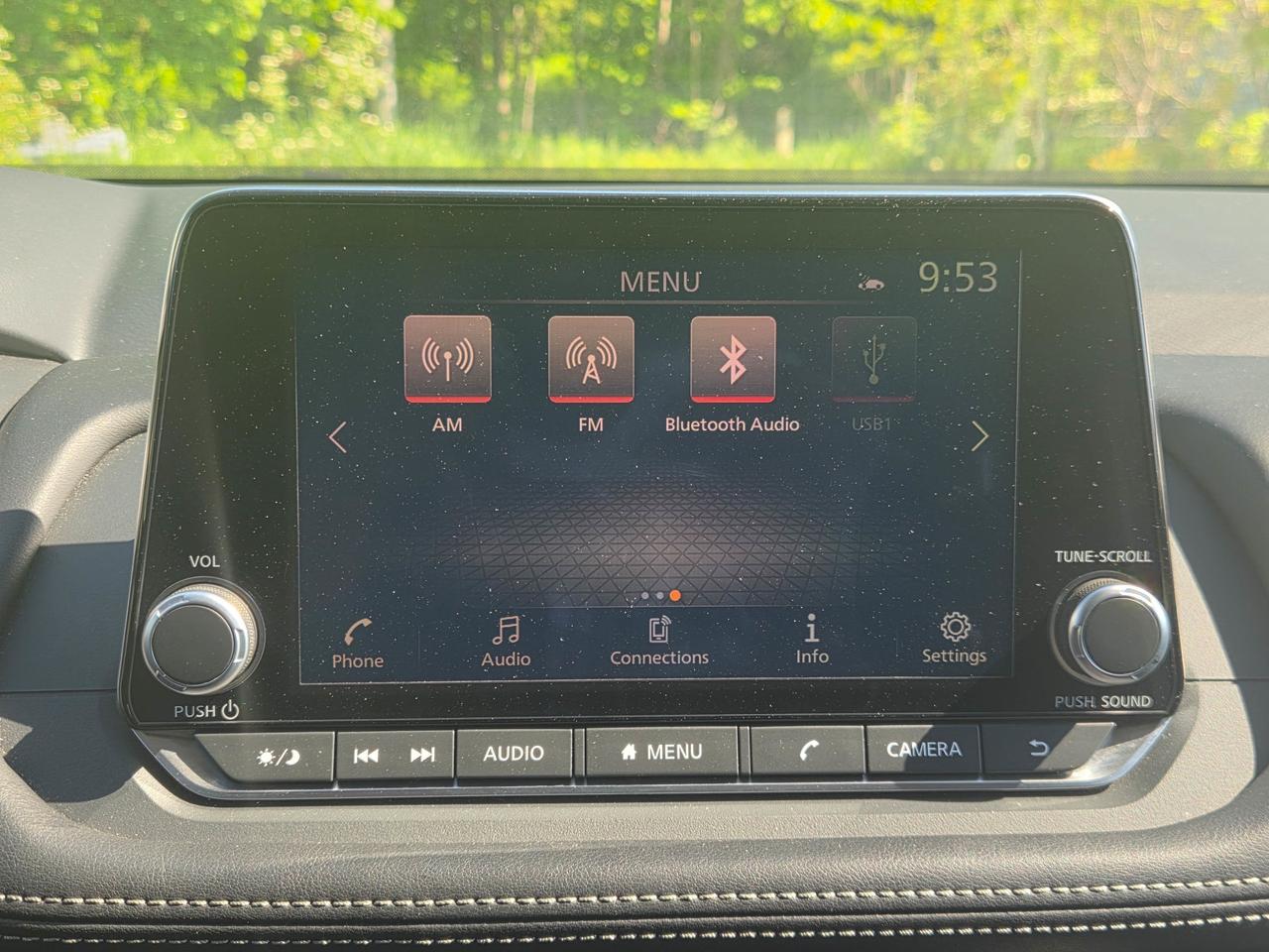 2025 Nissan Rogue SV MOONROOF Photo