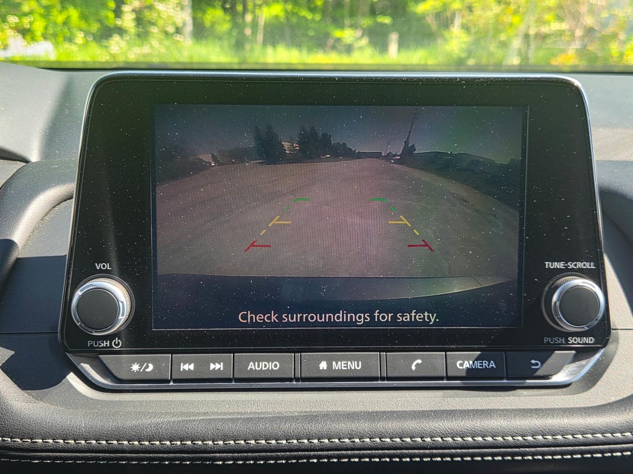 2025 Nissan Rogue SV MOONROOF Photo