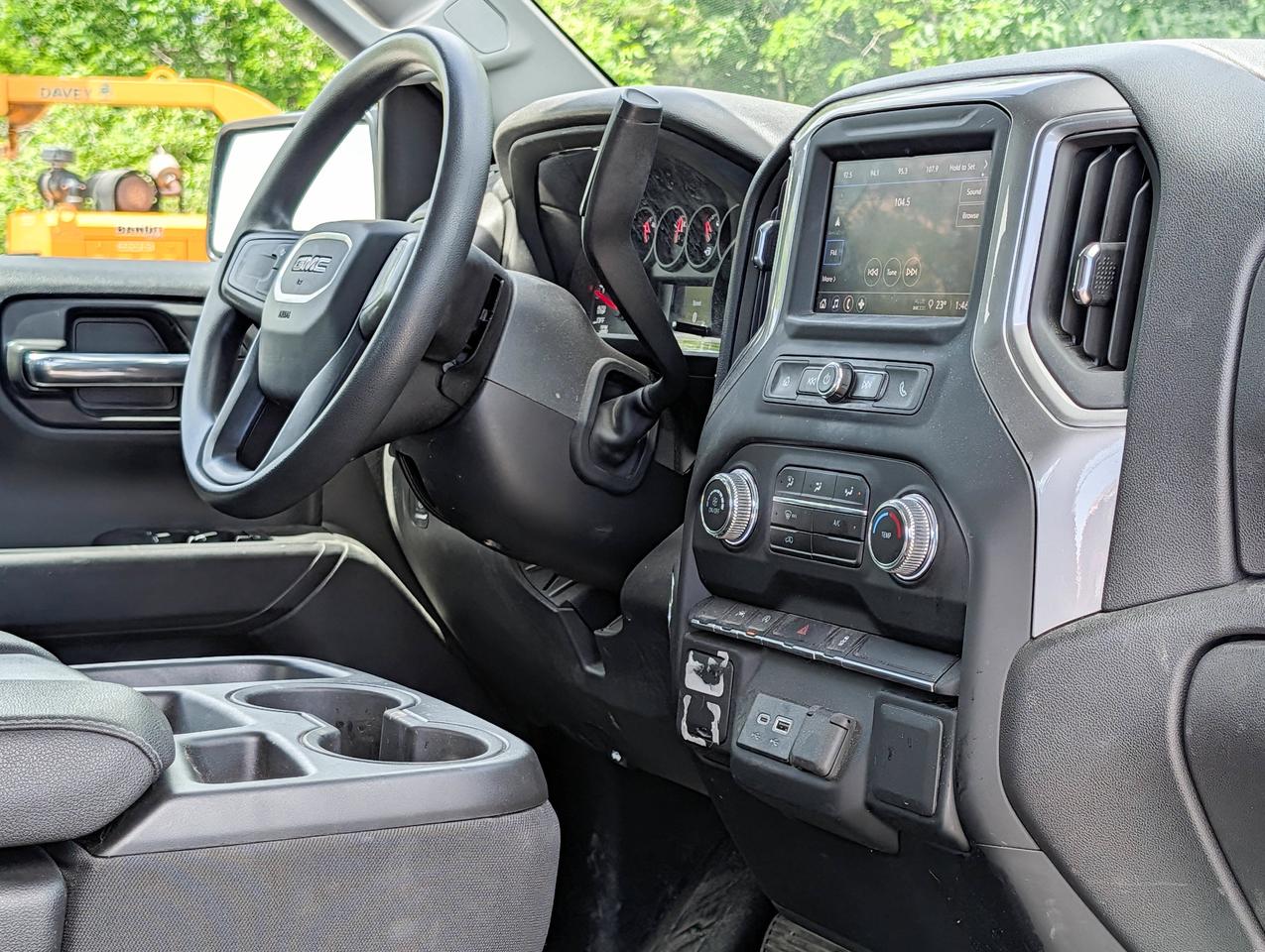 2024 GMC Sierra 1500 PRO Photo