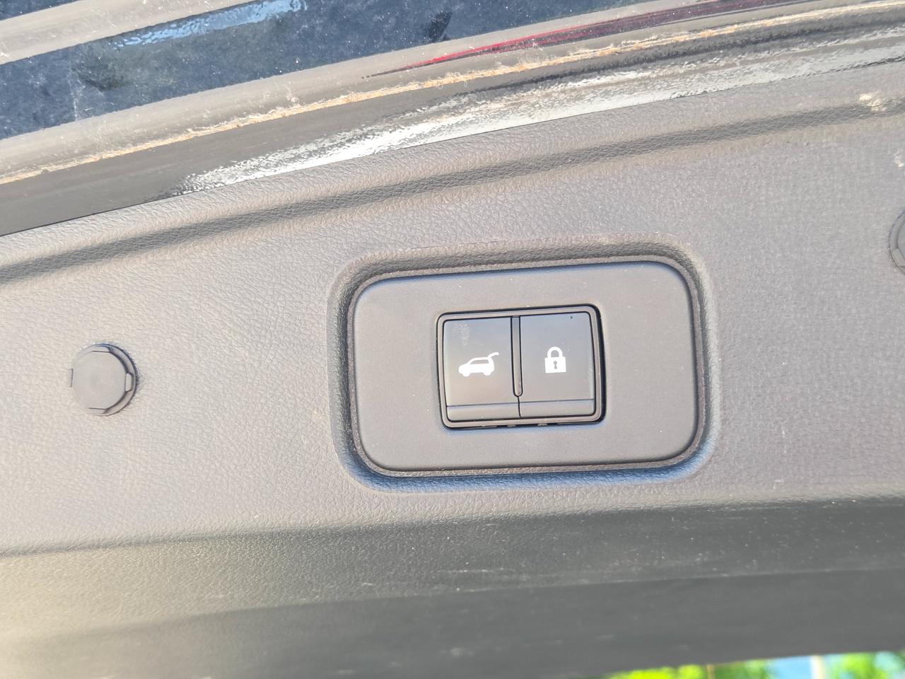 2024 Nissan Pathfinder SV Photo
