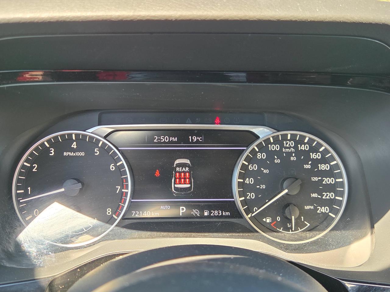 2024 Nissan Pathfinder SV Photo