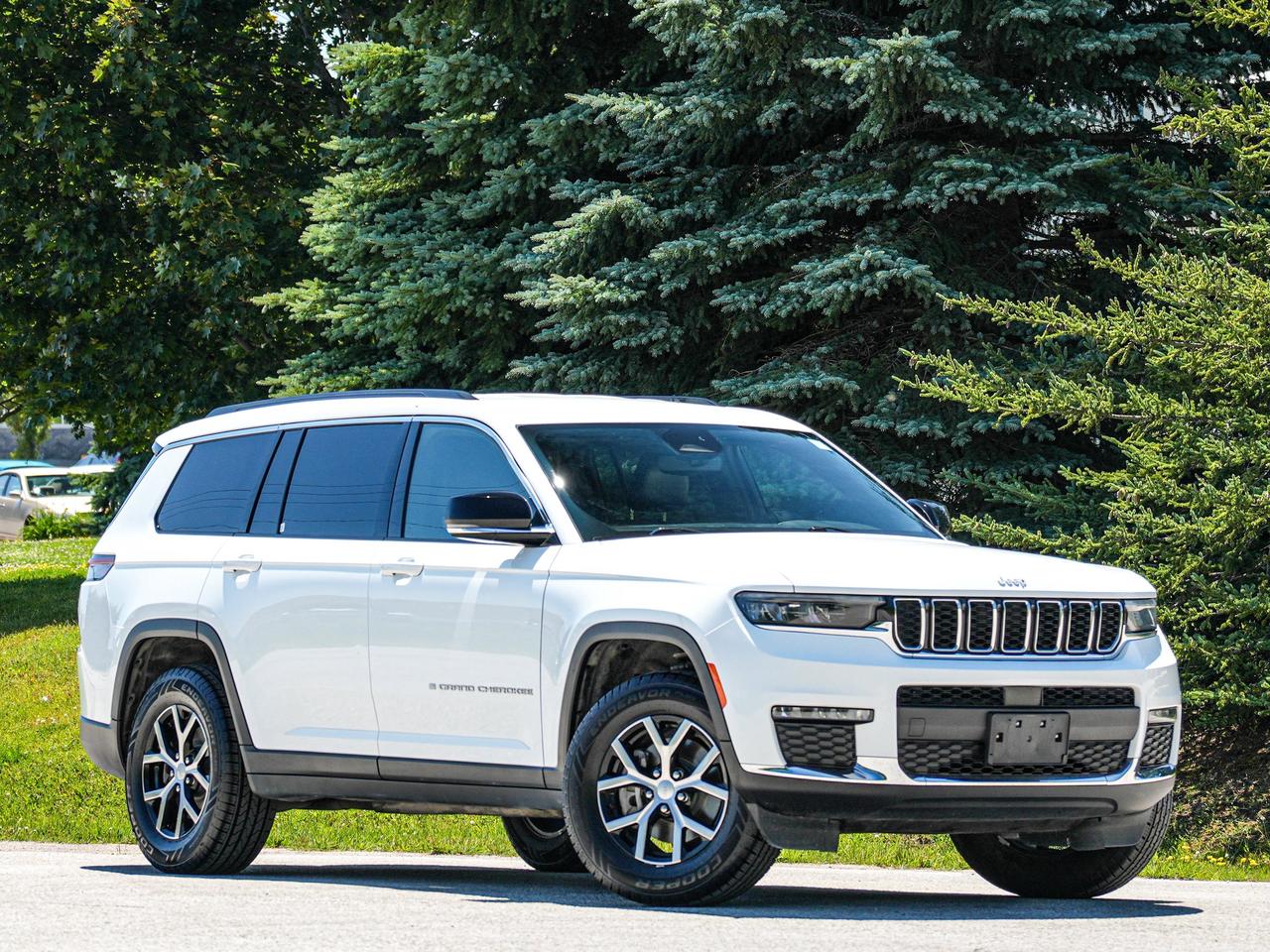 2024 Jeep Grand Cherokee L Limited Photo1