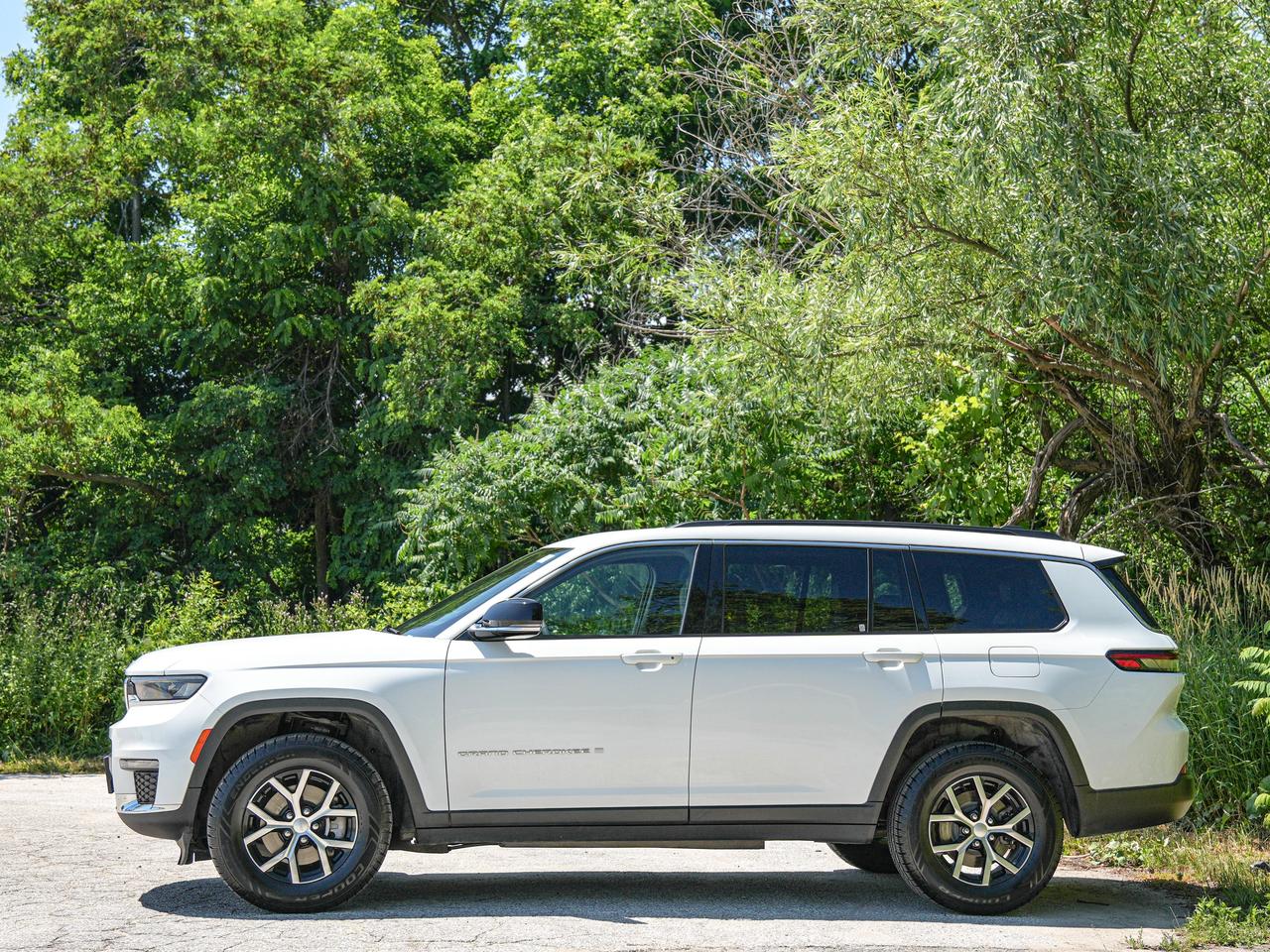 2024 Jeep Grand Cherokee L Limited Photo
