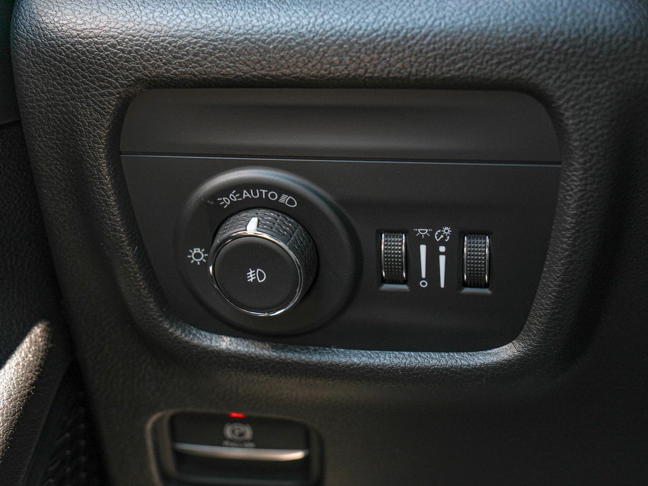 2024 Jeep Grand Cherokee L Limited Photo
