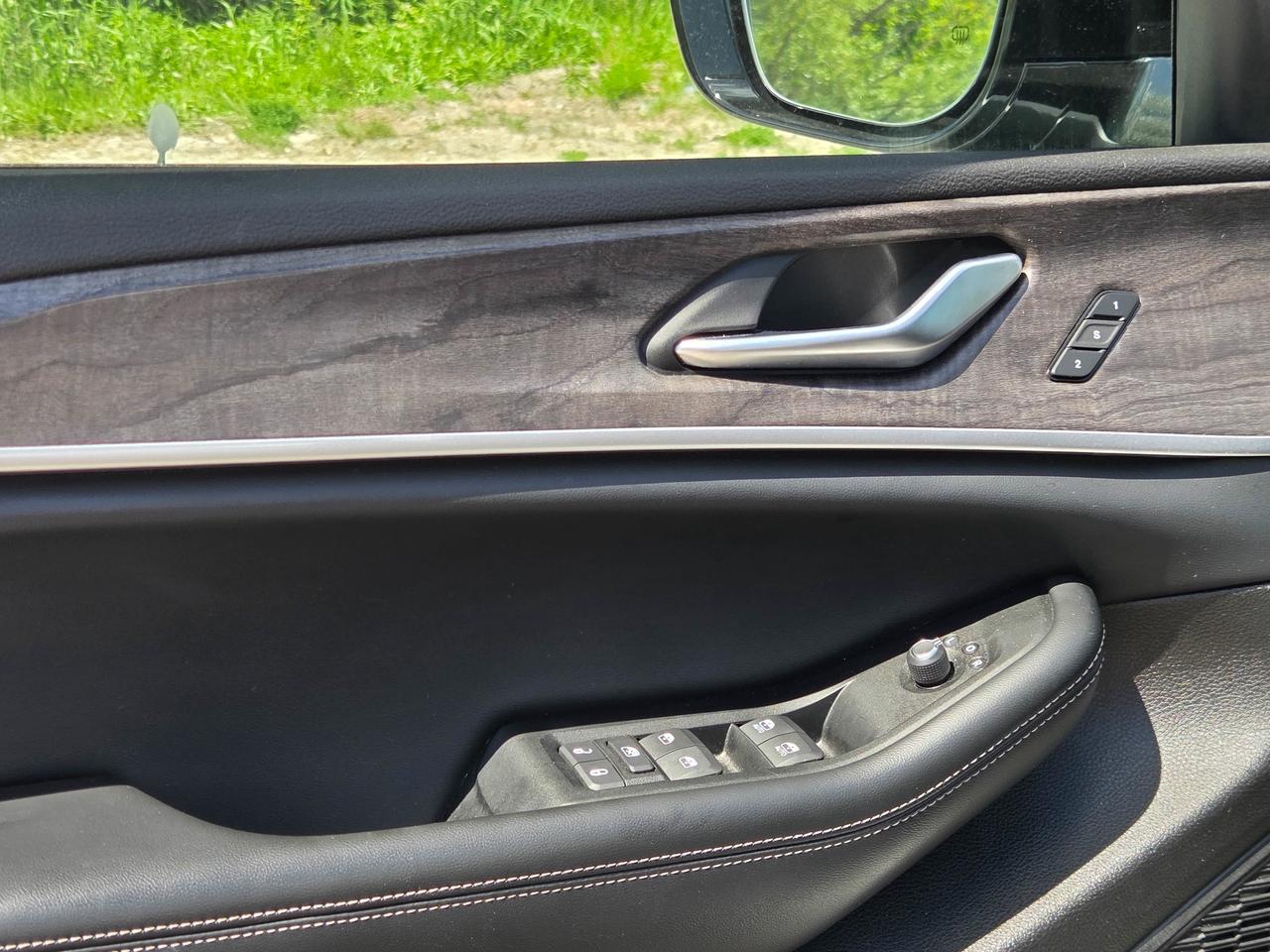 2024 Jeep Grand Cherokee L Limited Photo