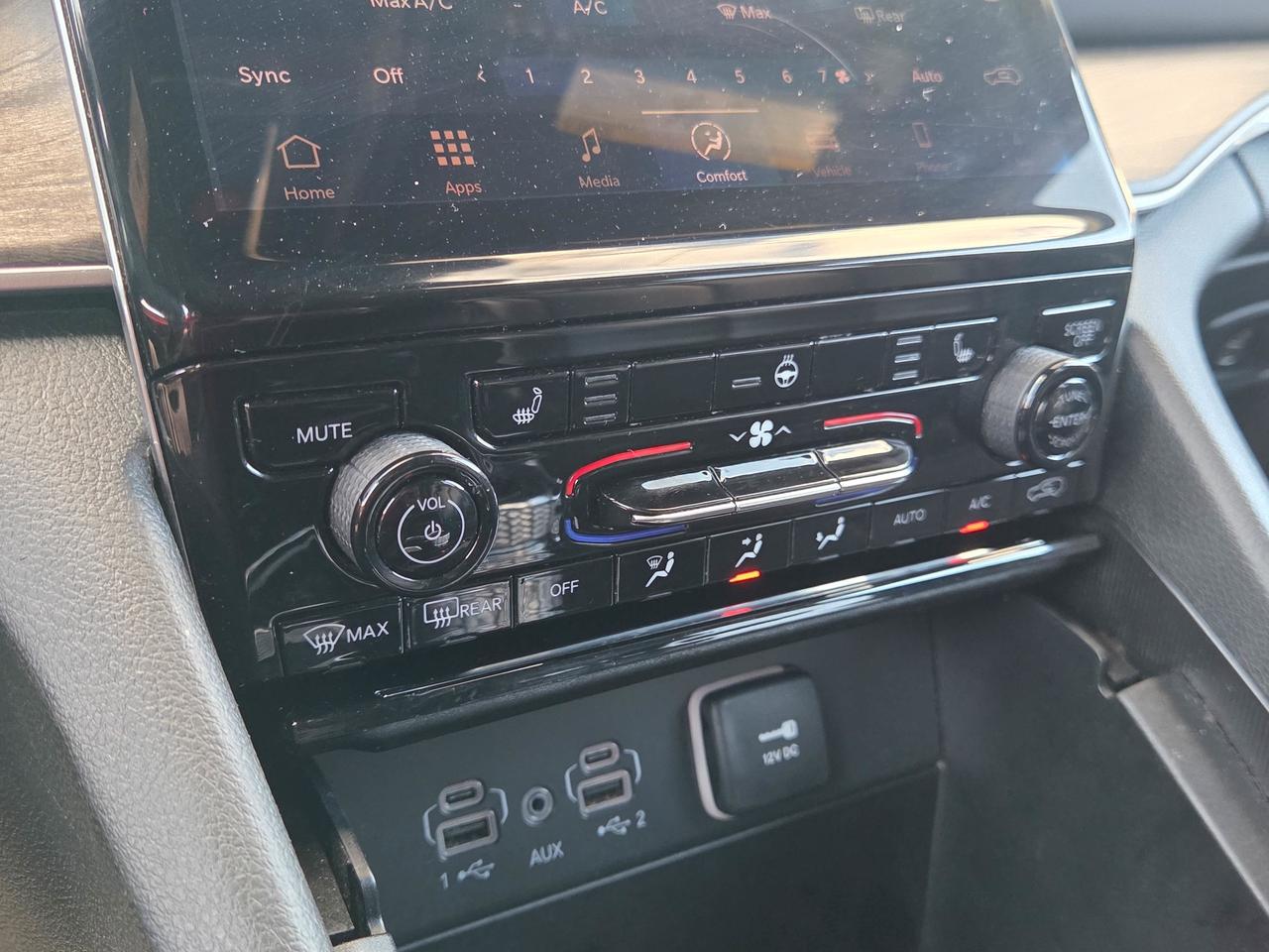 2024 Jeep Grand Cherokee L Limited Photo