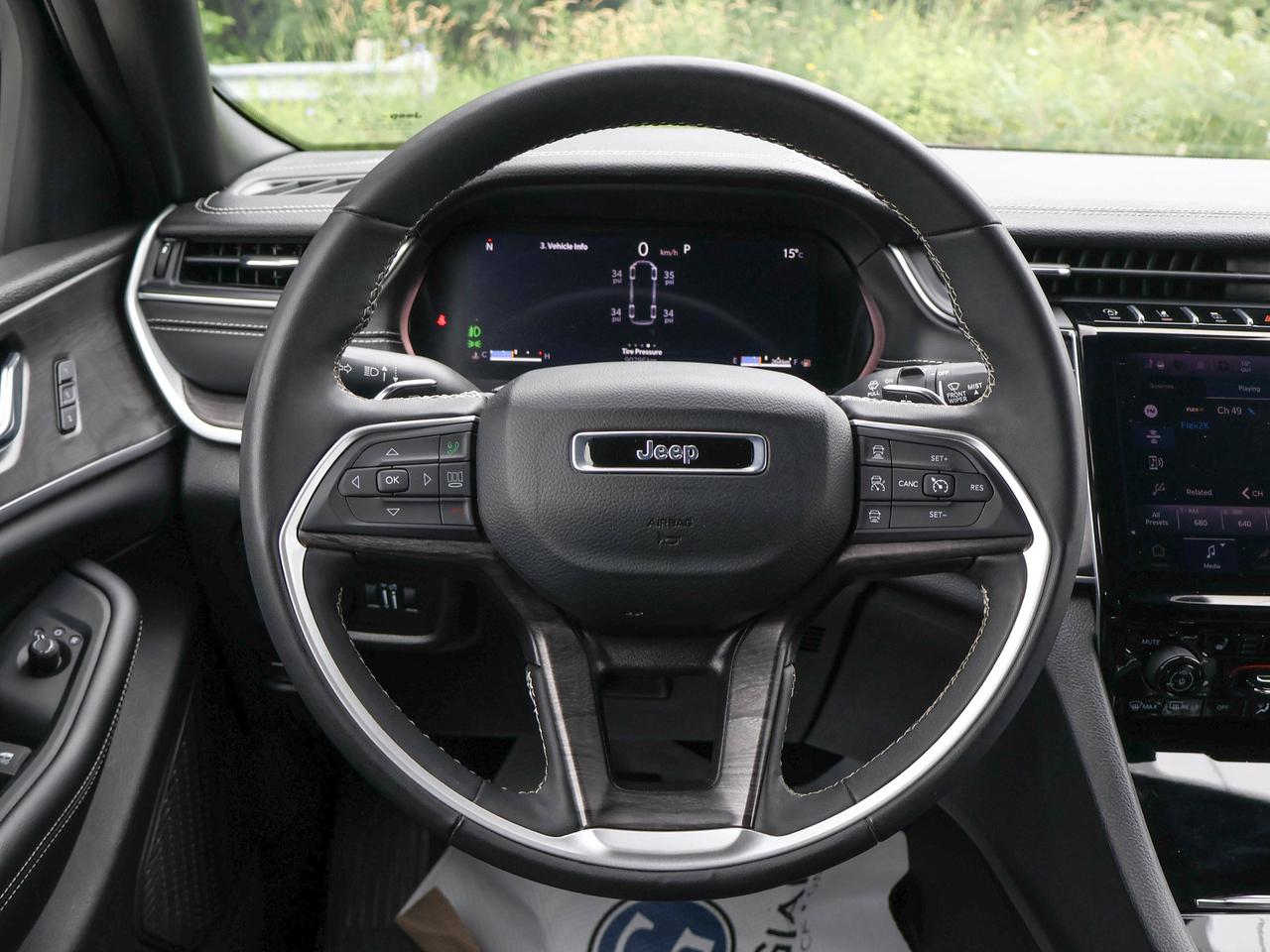 2024 Jeep Grand Cherokee L Limited Photo