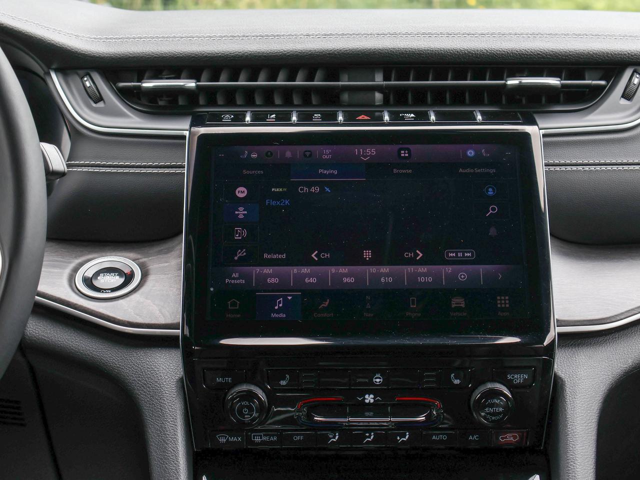 2024 Jeep Grand Cherokee L Limited Photo