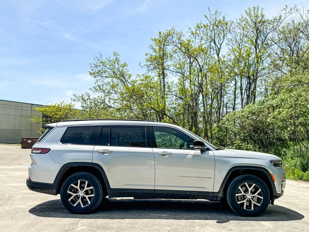 2024 Jeep Grand Cherokee L Limited Photo