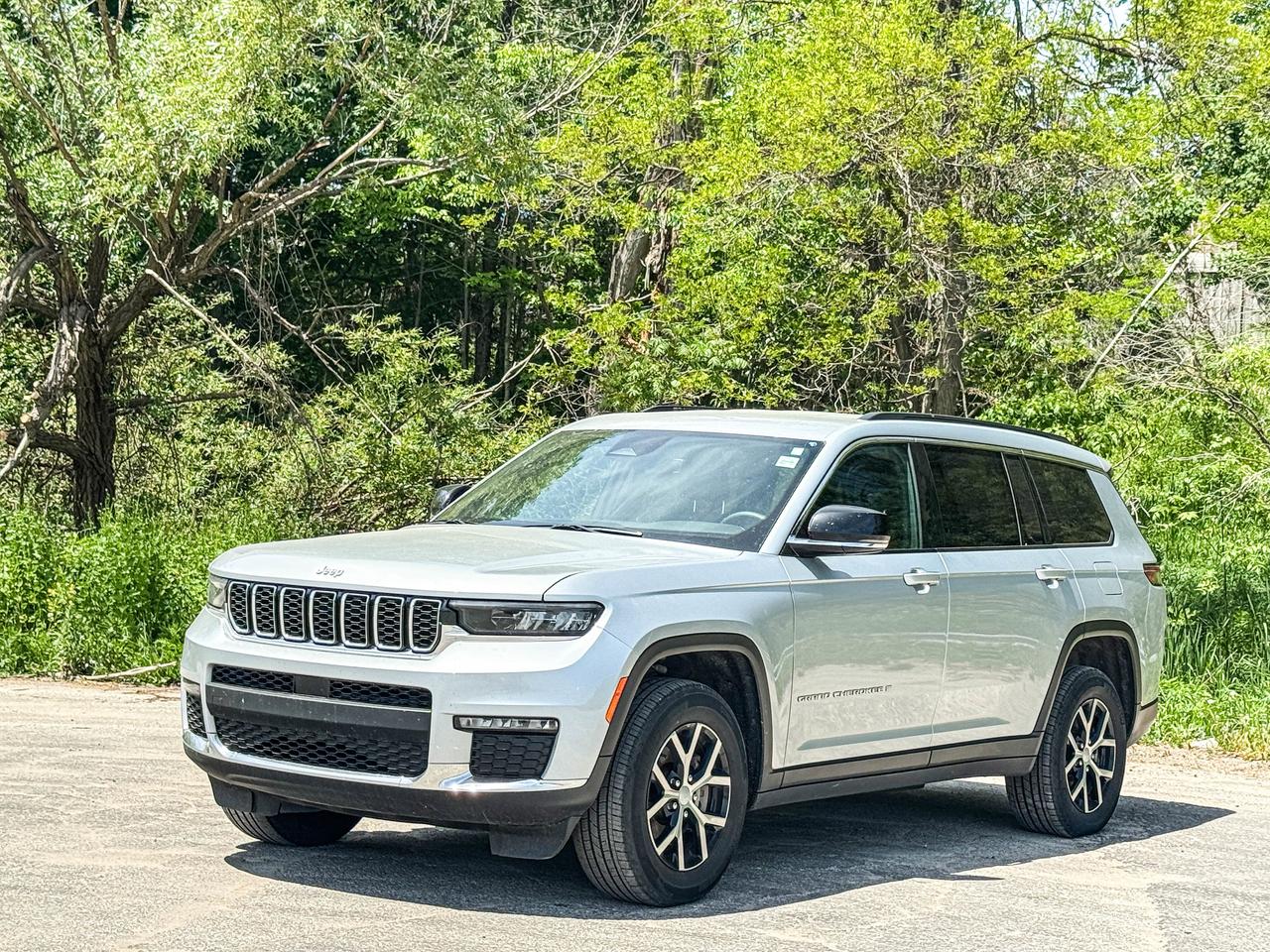 2024 Jeep Grand Cherokee L Limited Photo