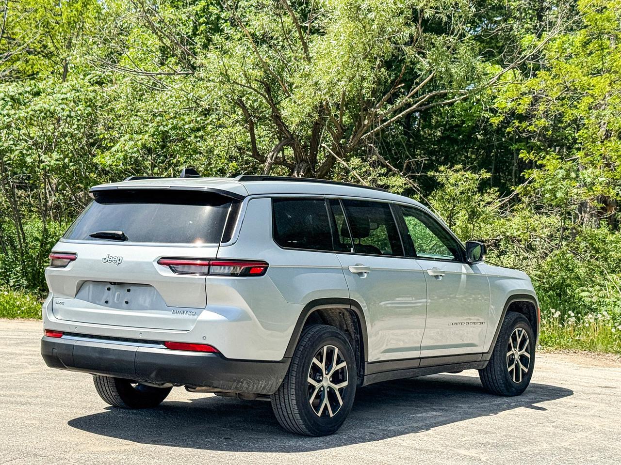 2024 Jeep Grand Cherokee L Limited Photo