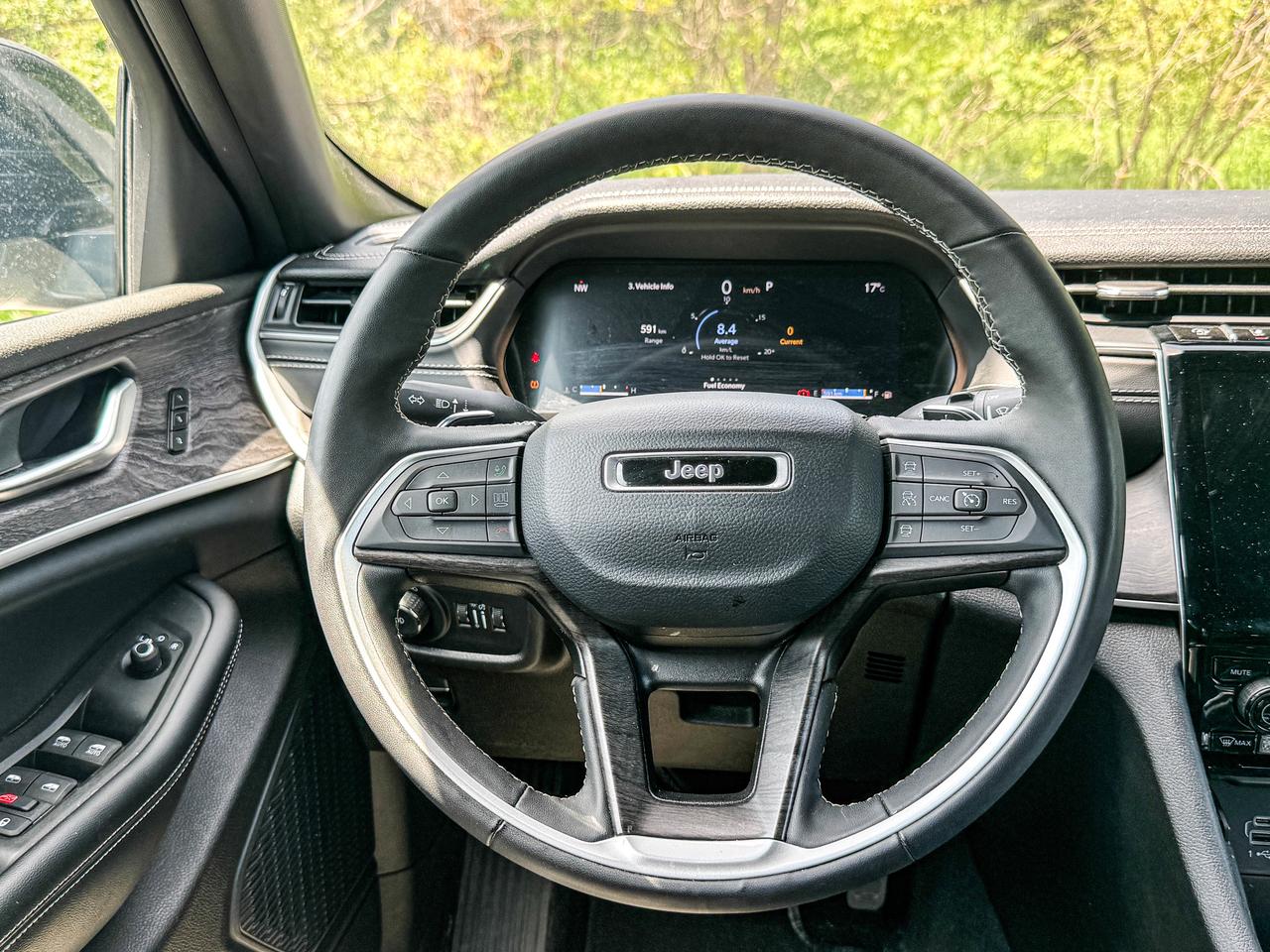 2024 Jeep Grand Cherokee L Limited Photo