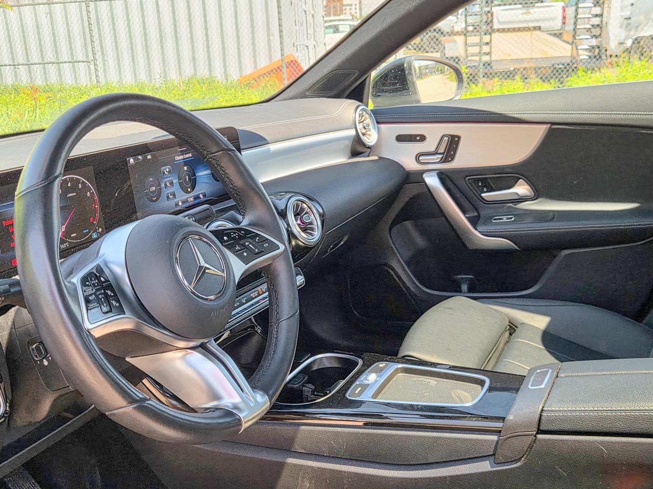 2025 Mercedes-Benz CLA 250 Photo