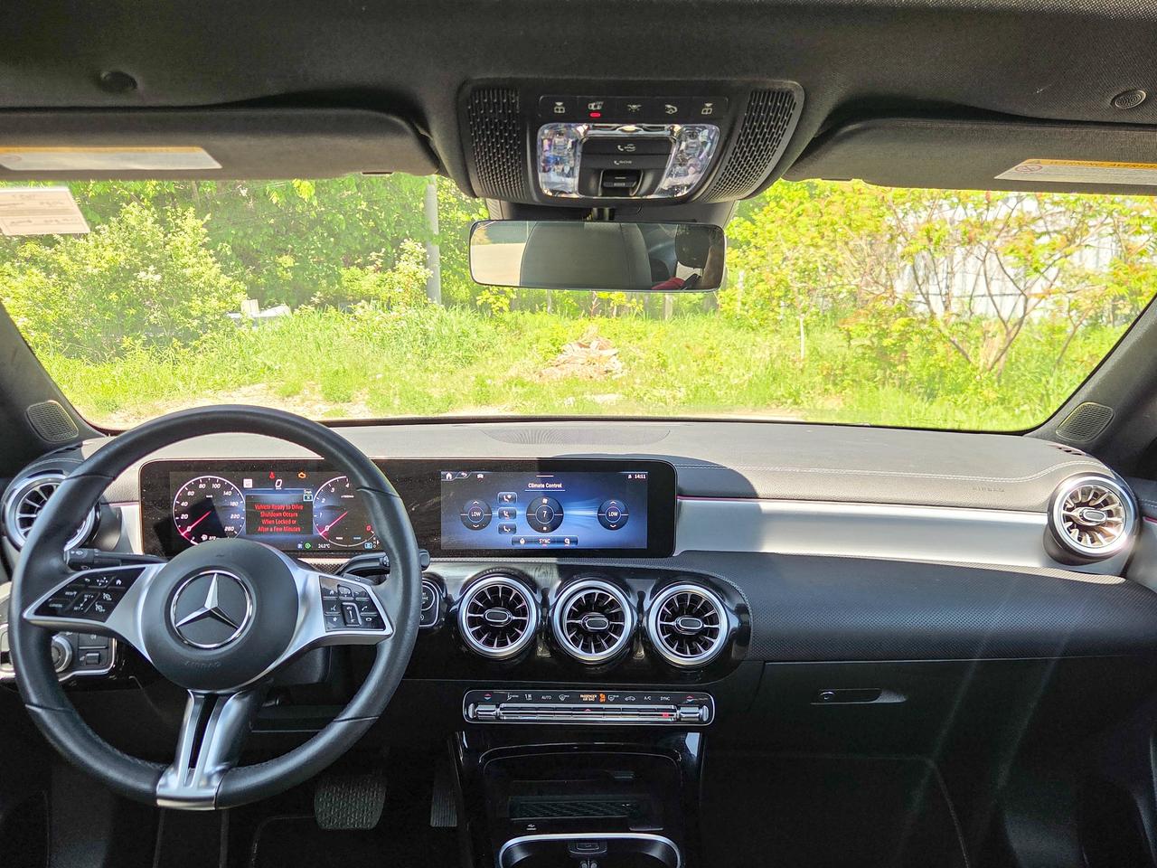 2025 Mercedes-Benz CLA 250 Photo