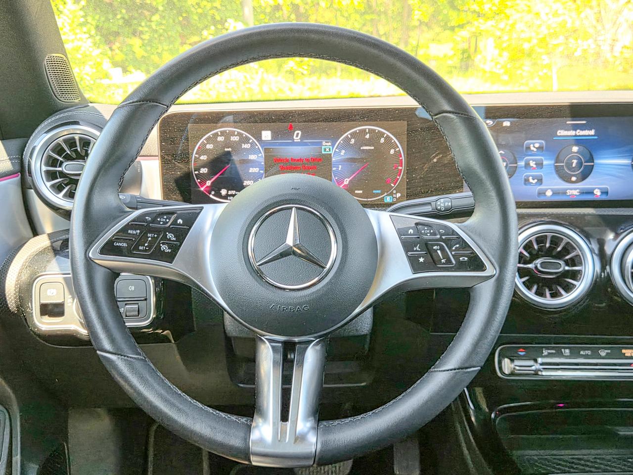 2025 Mercedes-Benz CLA 250 Photo