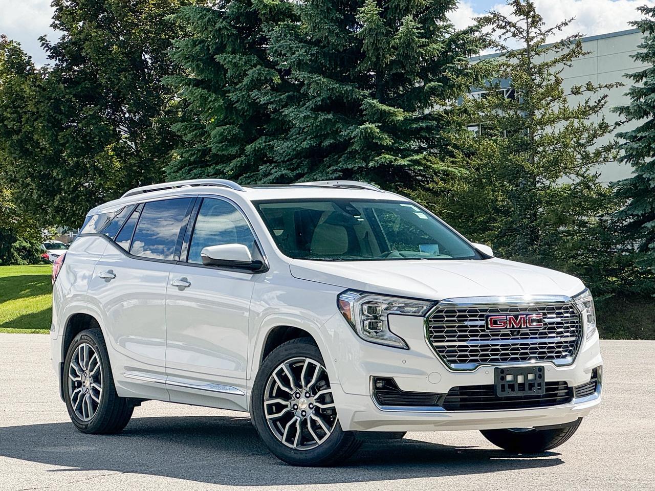 2024 GMC Terrain Denali Photo